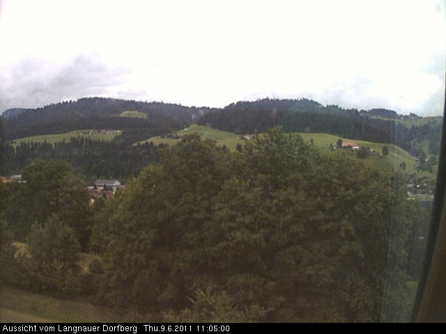 Webcam-Bild: Aussicht vom Dorfberg in Langnau 20110609-110500