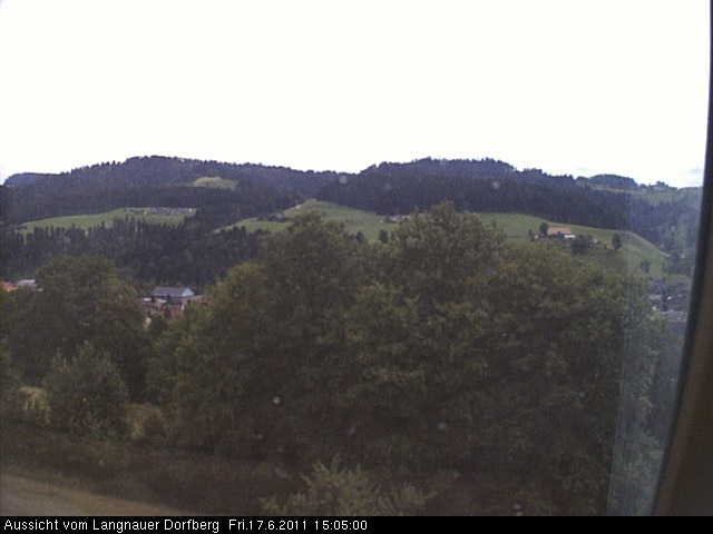 Webcam-Bild: Aussicht vom Dorfberg in Langnau 20110617-150500