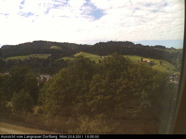 Webcam-Bild: Aussicht vom Dorfberg in Langnau 20110620-100500