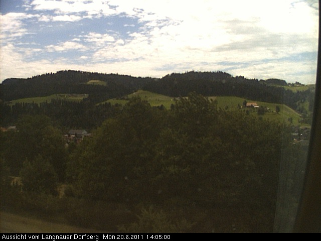 Webcam-Bild: Aussicht vom Dorfberg in Langnau 20110620-140500