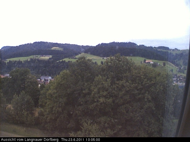 Webcam-Bild: Aussicht vom Dorfberg in Langnau 20110623-100500