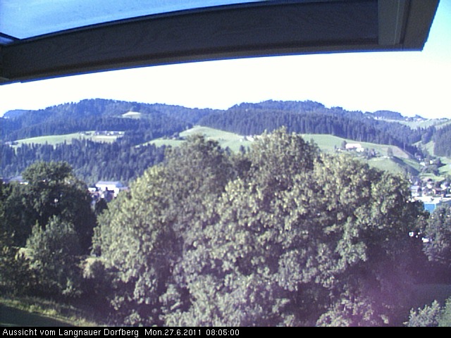 Webcam-Bild: Aussicht vom Dorfberg in Langnau 20110627-080500