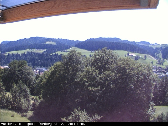 Webcam-Bild: Aussicht vom Dorfberg in Langnau 20110627-150500
