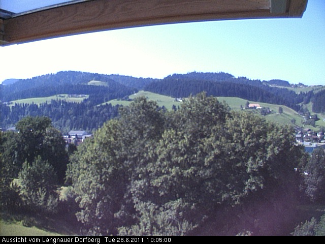 Webcam-Bild: Aussicht vom Dorfberg in Langnau 20110628-100500