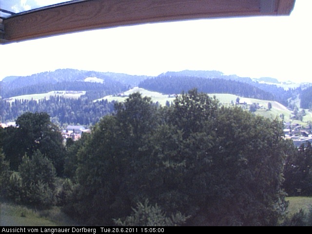 Webcam-Bild: Aussicht vom Dorfberg in Langnau 20110628-150500