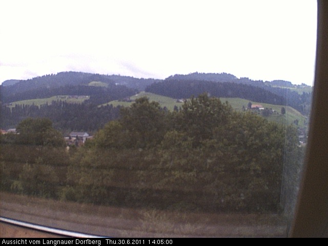 Webcam-Bild: Aussicht vom Dorfberg in Langnau 20110630-140500