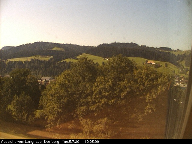 Webcam-Bild: Aussicht vom Dorfberg in Langnau 20110705-100500