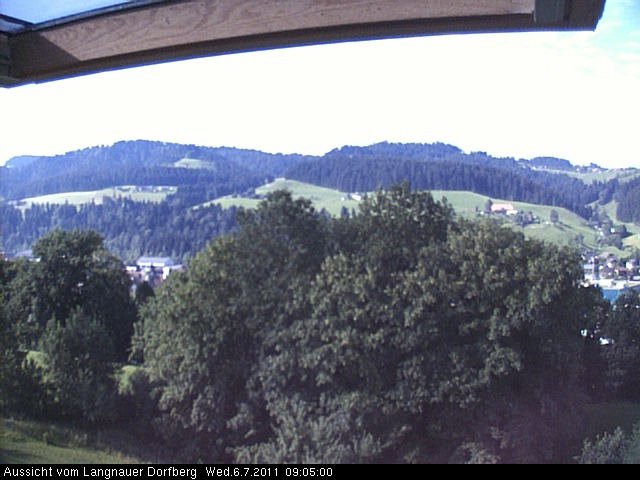 Webcam-Bild: Aussicht vom Dorfberg in Langnau 20110706-090500