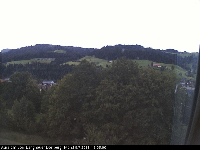 Webcam-Bild: Aussicht vom Dorfberg in Langnau 20110718-120500