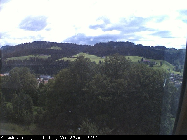 Webcam-Bild: Aussicht vom Dorfberg in Langnau 20110718-150501