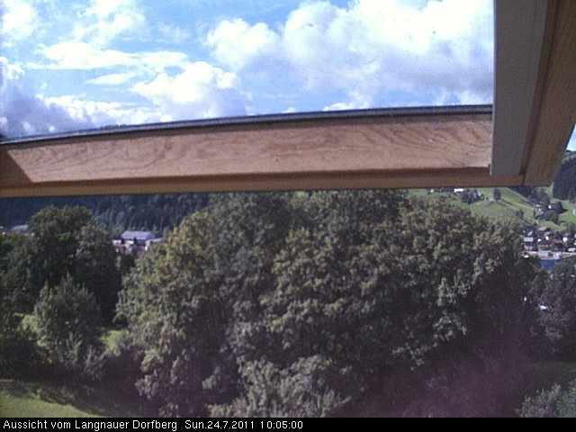 Webcam-Bild: Aussicht vom Dorfberg in Langnau 20110724-100500