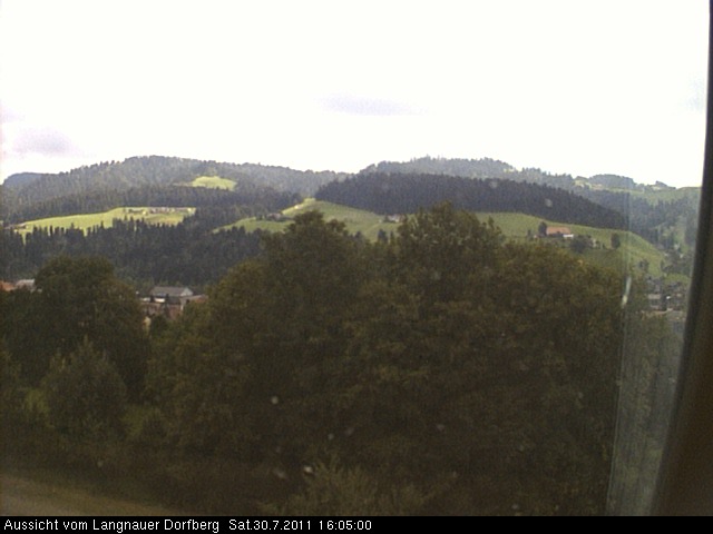 Webcam-Bild: Aussicht vom Dorfberg in Langnau 20110730-160500