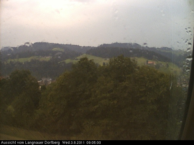 Webcam-Bild: Aussicht vom Dorfberg in Langnau 20110803-090500