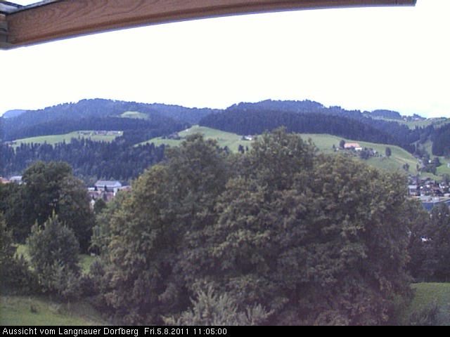 Webcam-Bild: Aussicht vom Dorfberg in Langnau 20110805-110500