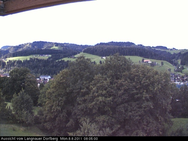 Webcam-Bild: Aussicht vom Dorfberg in Langnau 20110808-080500