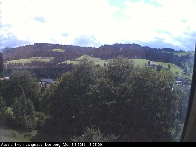 Webcam-Bild: Aussicht vom Dorfberg in Langnau 20110808-150500