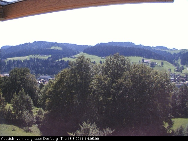 Webcam-Bild: Aussicht vom Dorfberg in Langnau 20110818-140500