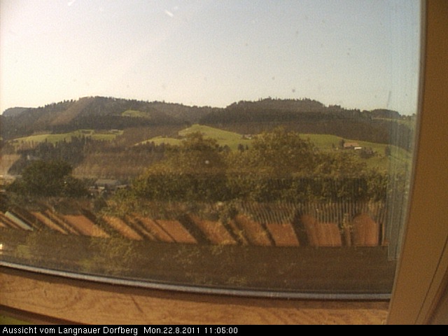 Webcam-Bild: Aussicht vom Dorfberg in Langnau 20110822-110500