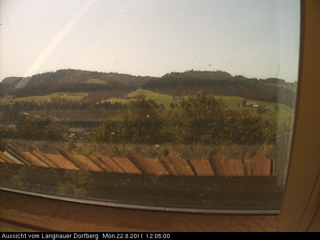 Webcam-Bild: Aussicht vom Dorfberg in Langnau 20110822-120500