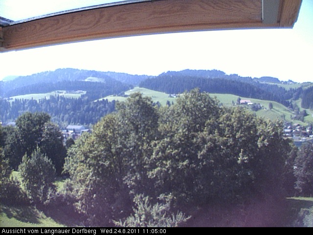 Webcam-Bild: Aussicht vom Dorfberg in Langnau 20110824-110500