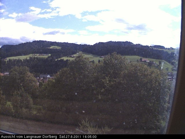 Webcam-Bild: Aussicht vom Dorfberg in Langnau 20110827-160500