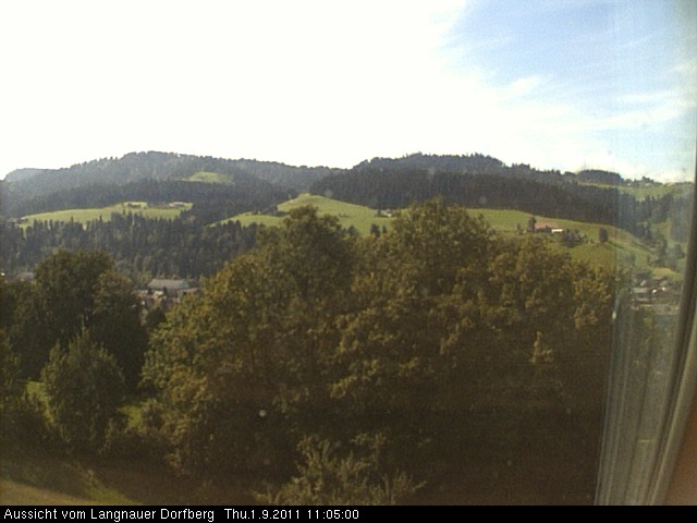 Webcam-Bild: Aussicht vom Dorfberg in Langnau 20110901-110500