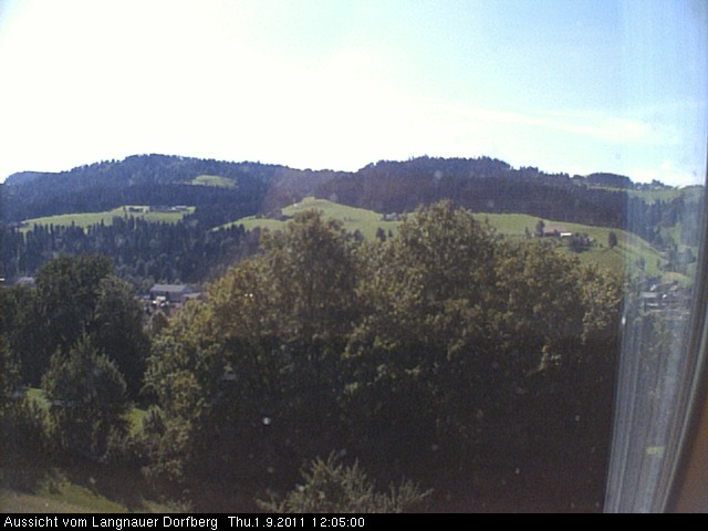 Webcam-Bild: Aussicht vom Dorfberg in Langnau 20110901-120500