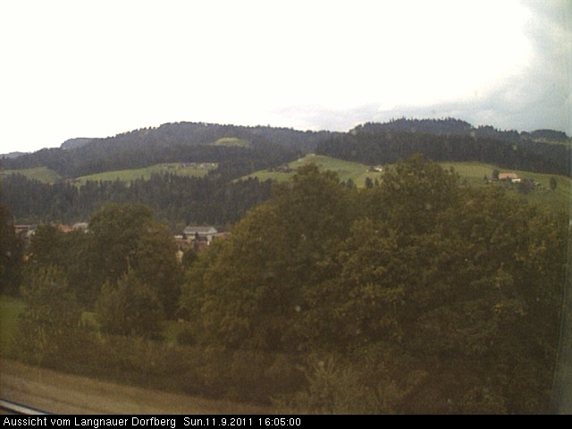 Webcam-Bild: Aussicht vom Dorfberg in Langnau 20110911-160500