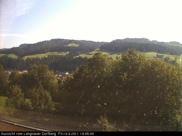 Webcam-Bild: Aussicht vom Dorfberg in Langnau 20110916-160500