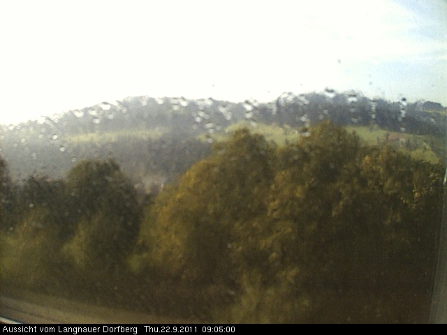 Webcam-Bild: Aussicht vom Dorfberg in Langnau 20110922-090500