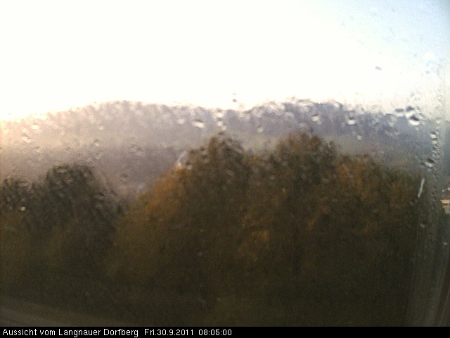 Webcam-Bild: Aussicht vom Dorfberg in Langnau 20110930-080500