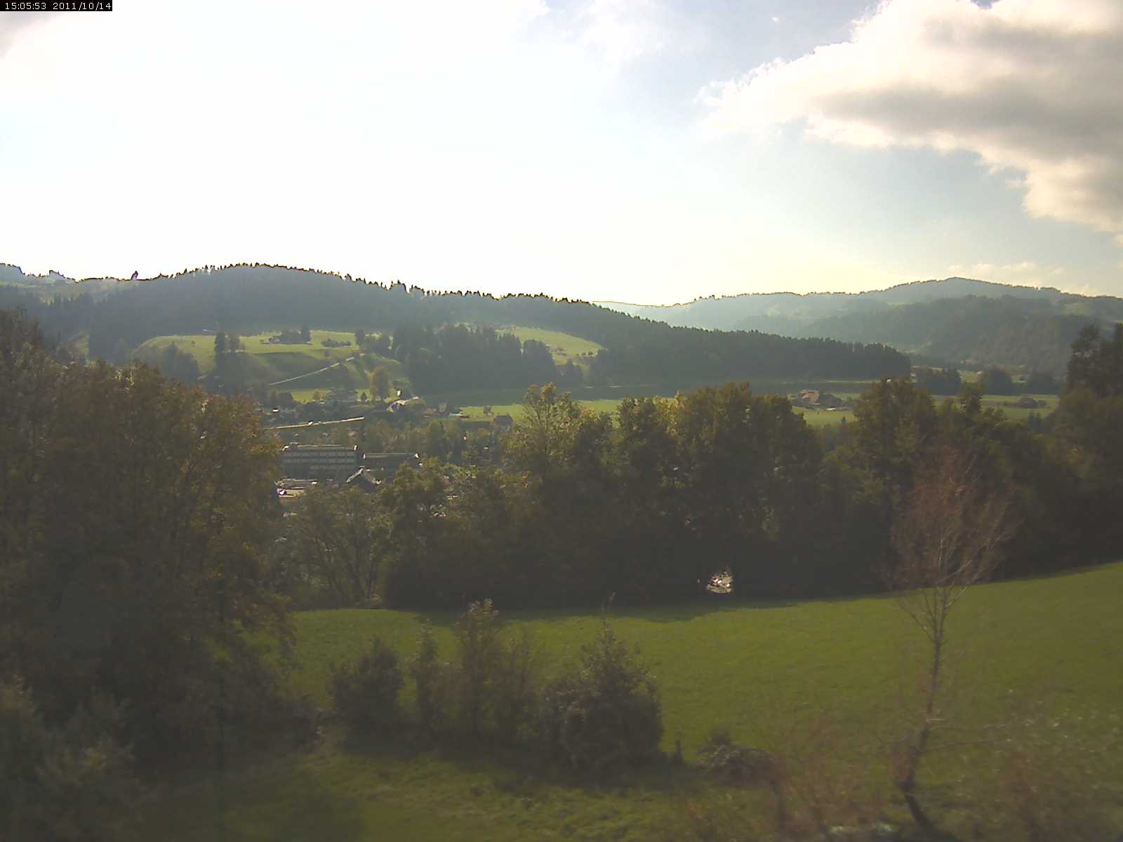 Webcam-Bild: Aussicht vom Dorfberg in Langnau 20111014-150600