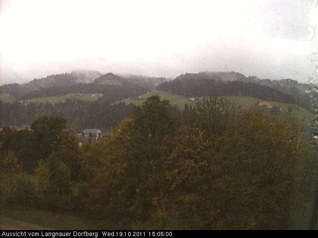 Webcam-Bild: Aussicht vom Dorfberg in Langnau 20111019-150500