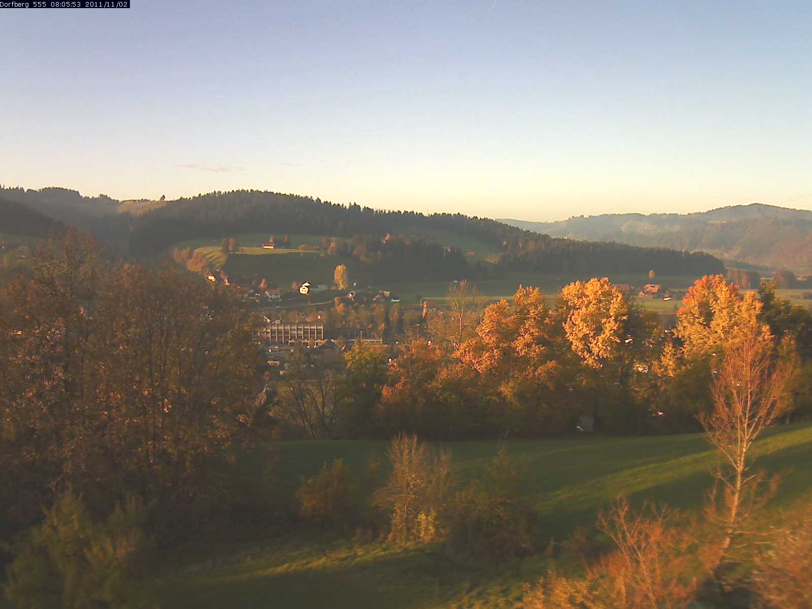 Webcam-Bild: Aussicht vom Dorfberg in Langnau 20111102-080600