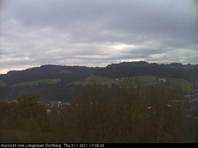 Webcam-Bild: Aussicht vom Dorfberg in Langnau 20111103-170500
