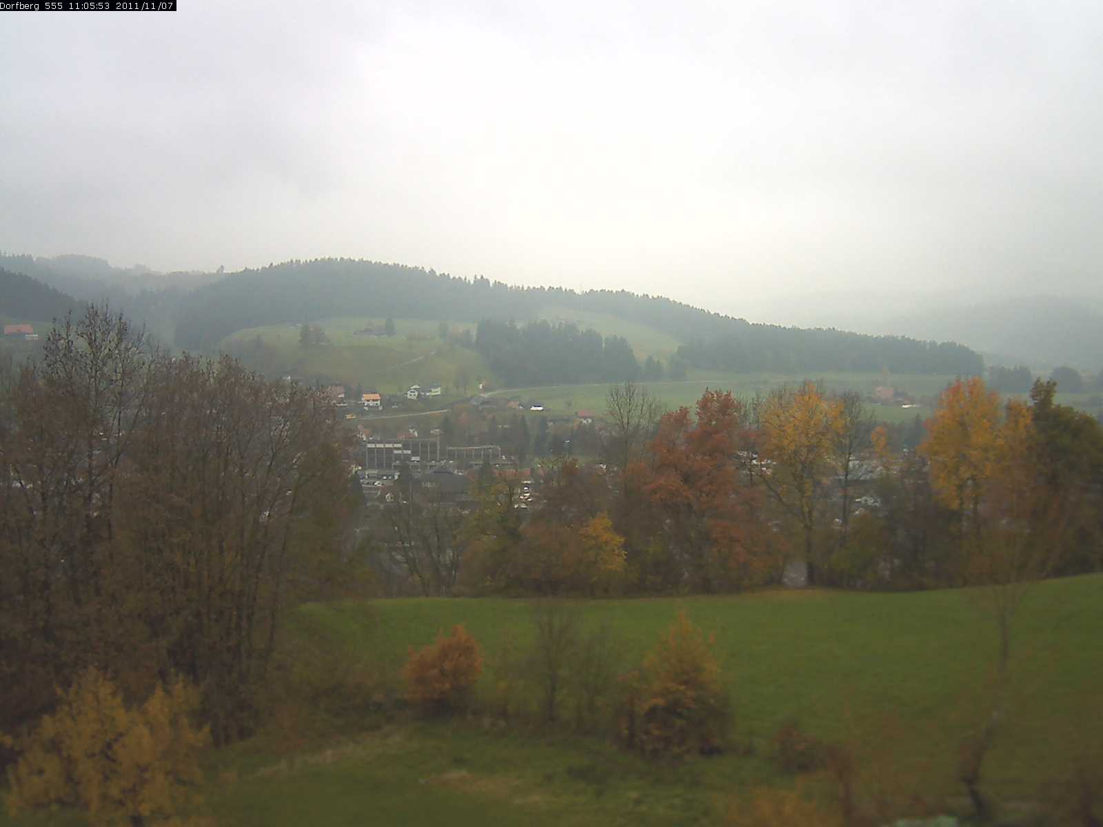Webcam-Bild: Aussicht vom Dorfberg in Langnau 20111107-110600