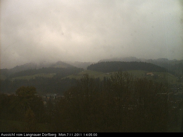 Webcam-Bild: Aussicht vom Dorfberg in Langnau 20111107-140500