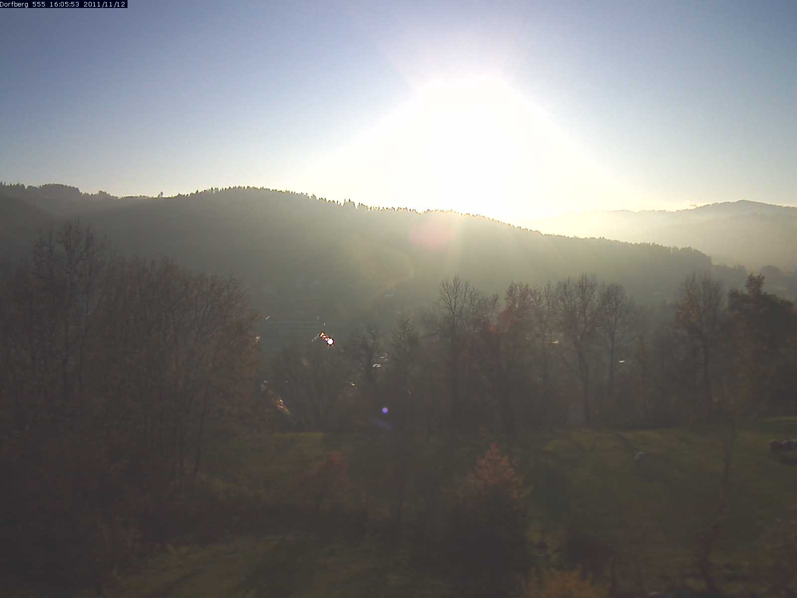 Webcam-Bild: Aussicht vom Dorfberg in Langnau 20111112-160600