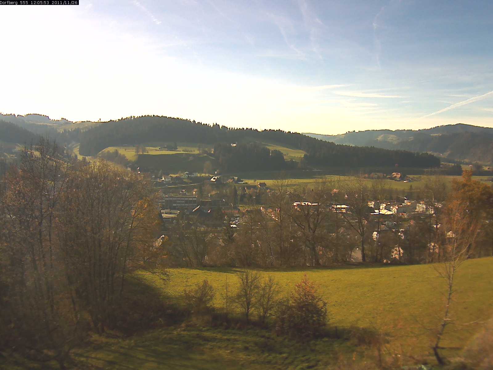Webcam-Bild: Aussicht vom Dorfberg in Langnau 20111126-120600