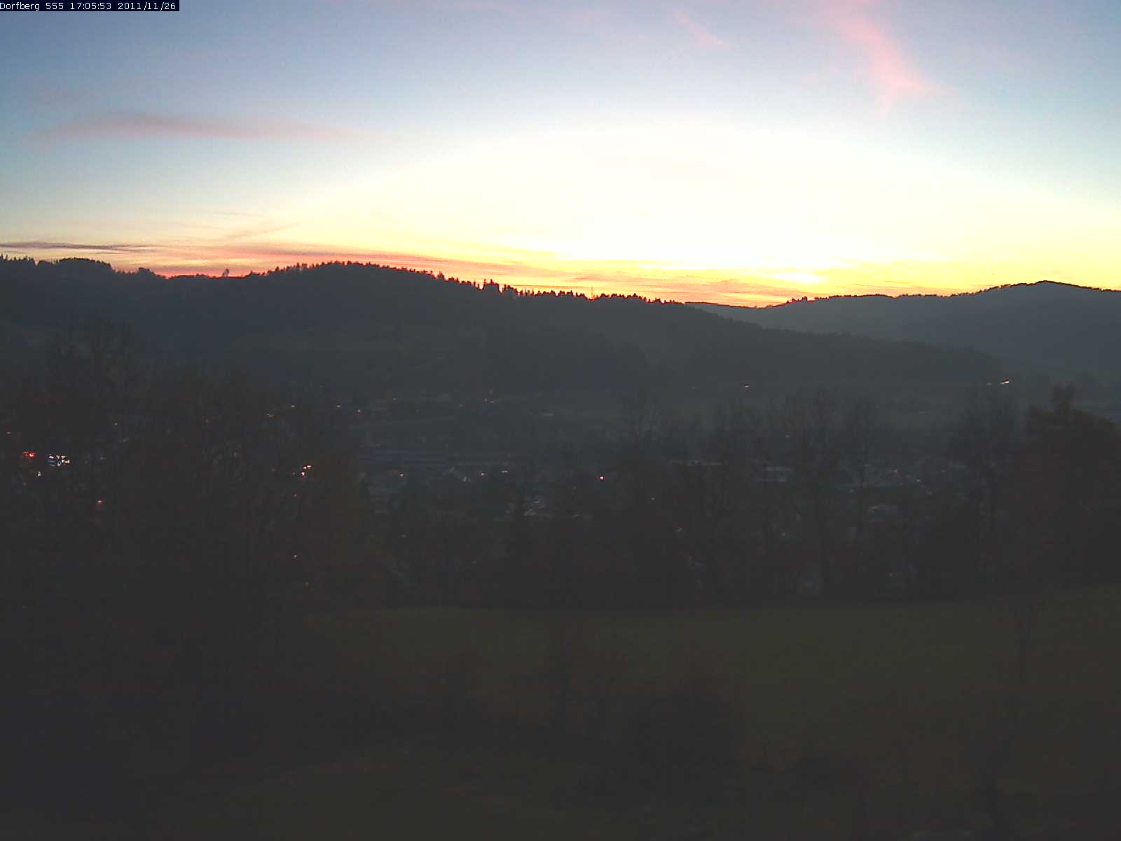 Webcam-Bild: Aussicht vom Dorfberg in Langnau 20111126-170600