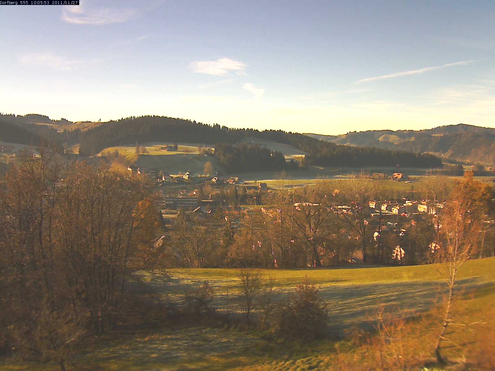 Webcam-Bild: Aussicht vom Dorfberg in Langnau 20111127-100600