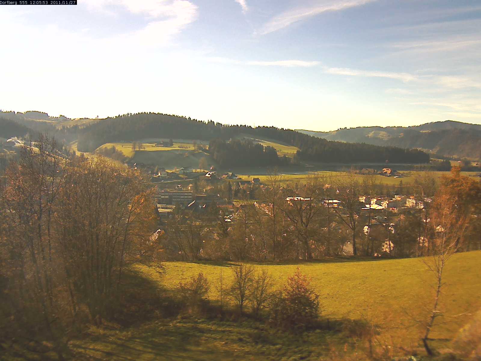 Webcam-Bild: Aussicht vom Dorfberg in Langnau 20111127-120600
