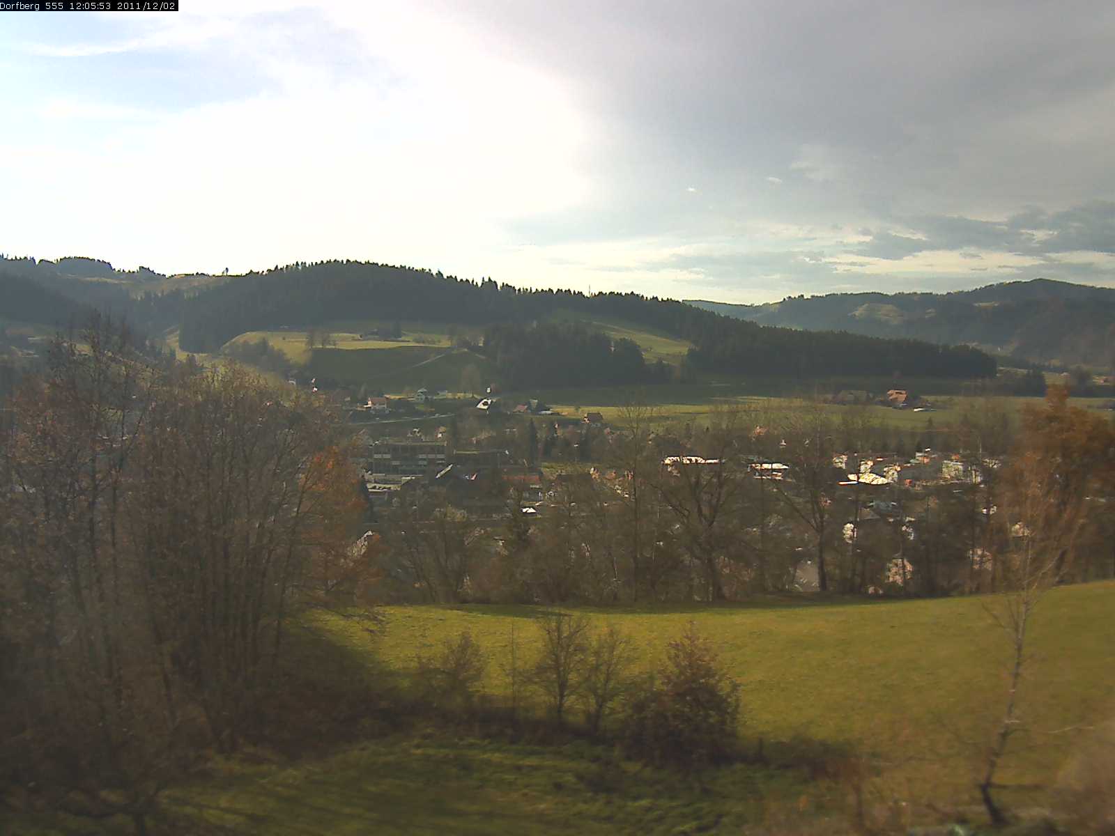 Webcam-Bild: Aussicht vom Dorfberg in Langnau 20111202-120600