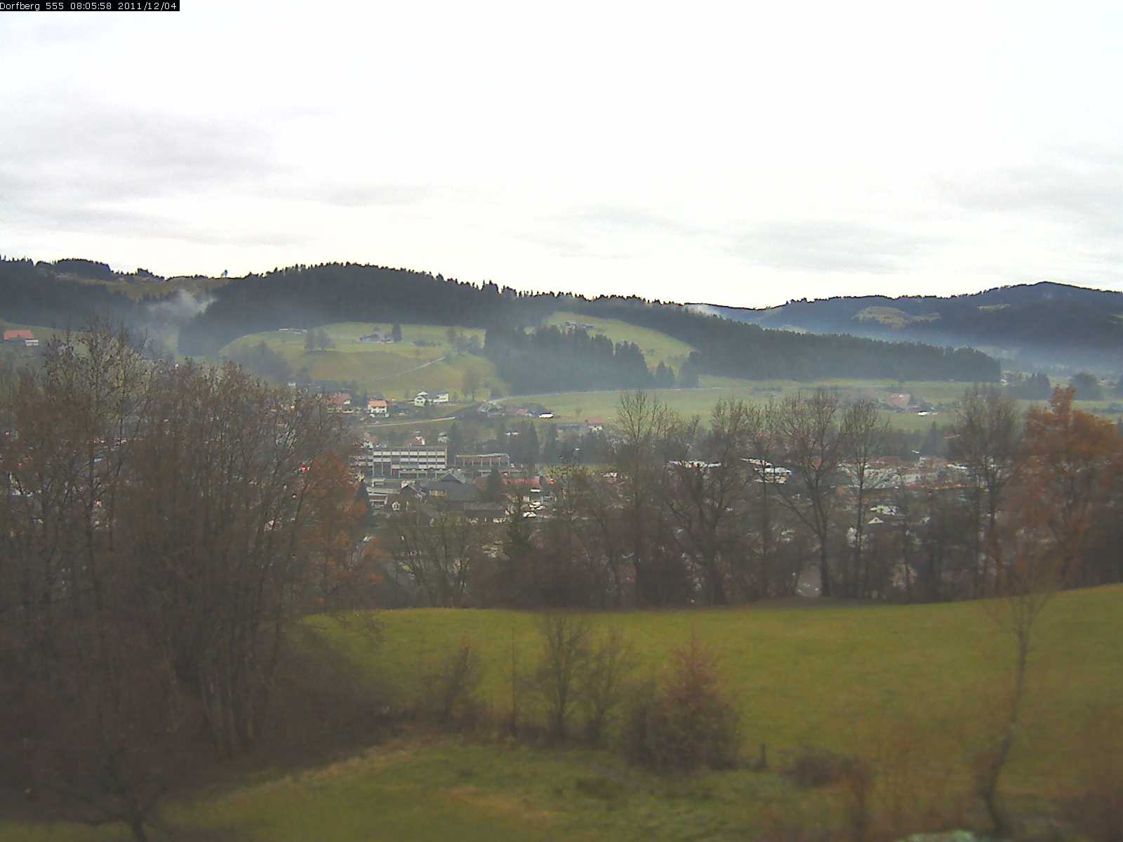 Webcam-Bild: Aussicht vom Dorfberg in Langnau 20111204-080600