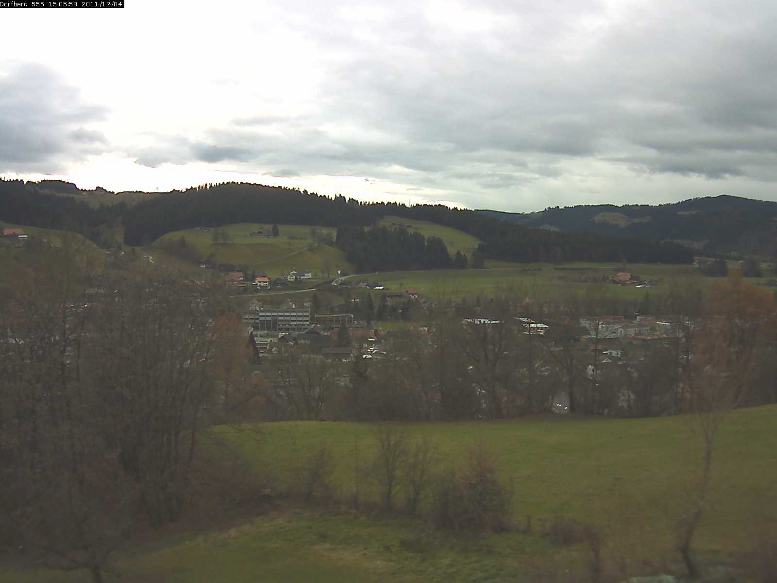 Webcam-Bild: Aussicht vom Dorfberg in Langnau 20111204-150600