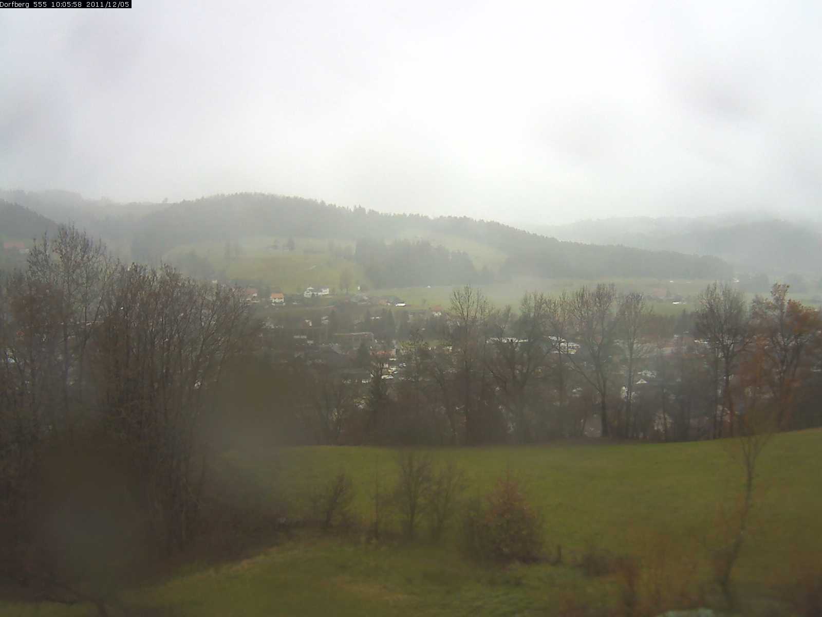 Webcam-Bild: Aussicht vom Dorfberg in Langnau 20111205-100600