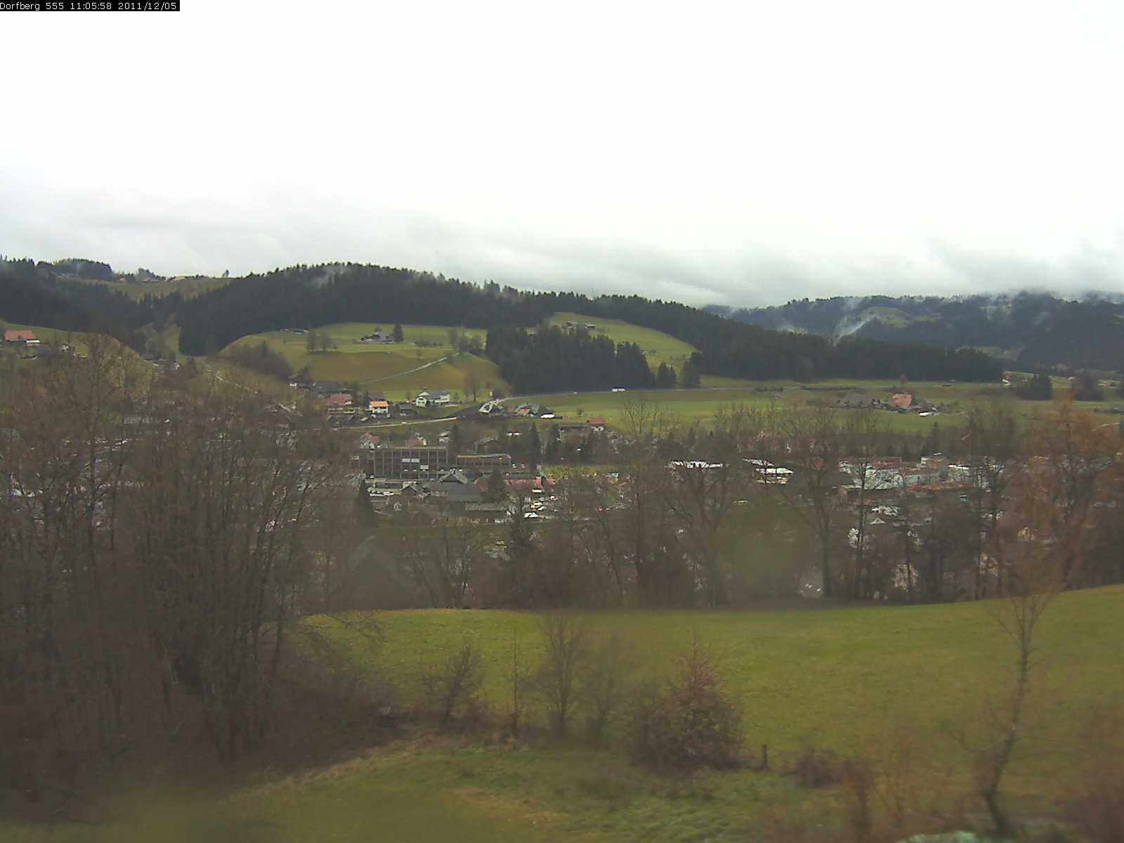 Webcam-Bild: Aussicht vom Dorfberg in Langnau 20111205-110600
