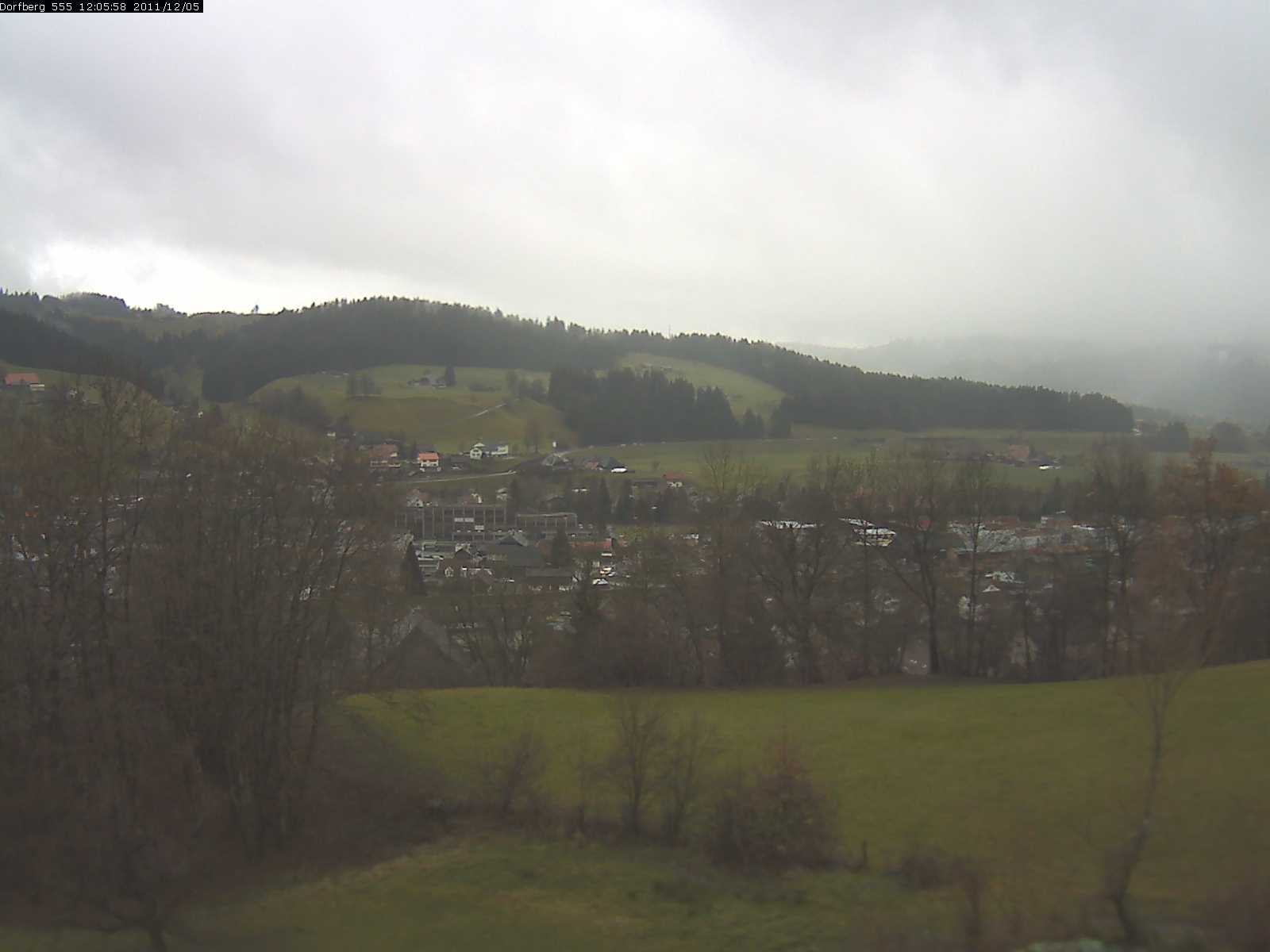 Webcam-Bild: Aussicht vom Dorfberg in Langnau 20111205-120600
