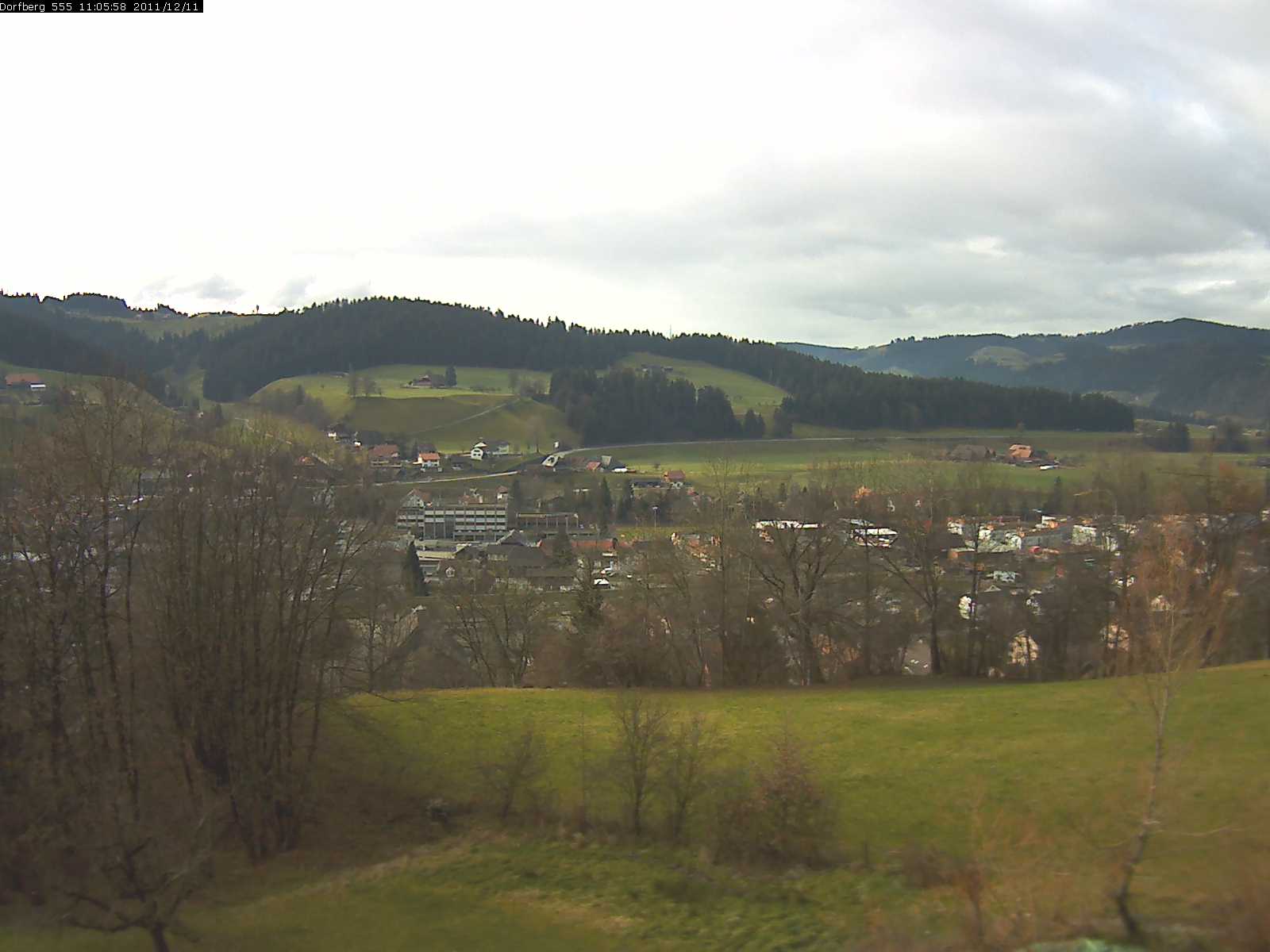 Webcam-Bild: Aussicht vom Dorfberg in Langnau 20111211-110600
