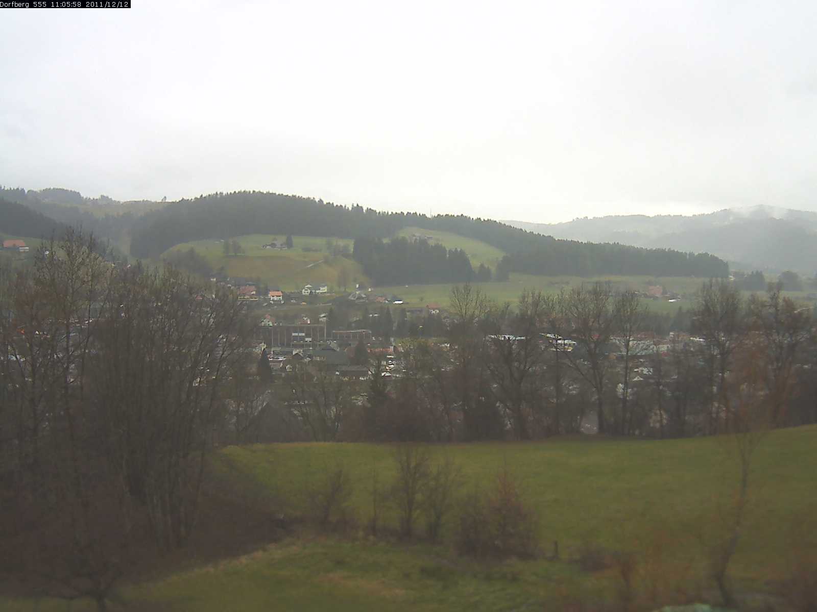 Webcam-Bild: Aussicht vom Dorfberg in Langnau 20111212-110600